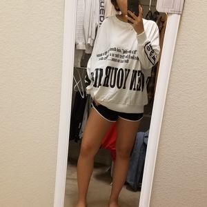 Oversized sweatshirt